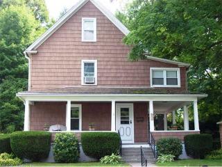 211 Westbury Park Rd, Watertown, CT 06795-2709