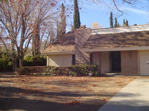 2532 Key Ct, Lancaster, CA 93536-6051