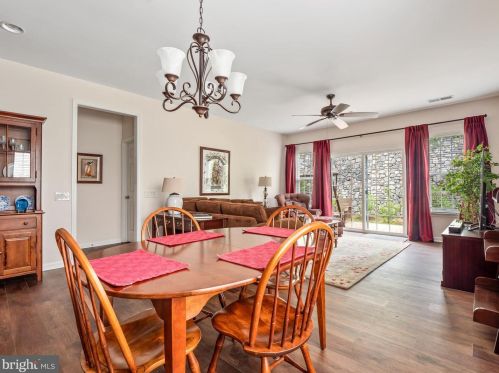 249 Long Point Dr, Fredericksburg VA  22406-5450 exterior