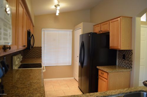14909 Lamoille Dr, Sun City AZ  85374-4408 exterior