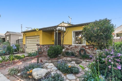 2170 Golden Ave, Long Beach, CA 90806-4117