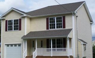 15 Birch St, Huntington, CT 06484-3930