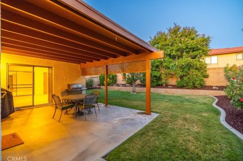 43838 Palm Vis Ave, Lancaster CA 93535-3304 exterior