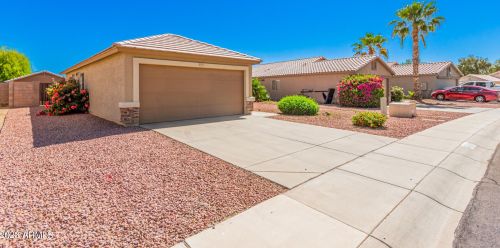 15749 Lundberg St, Sun City, AZ 85374-4343