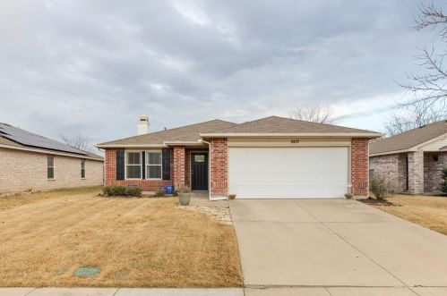 2437 Pecan Dr, Oak Point TX  75068-5657 exterior