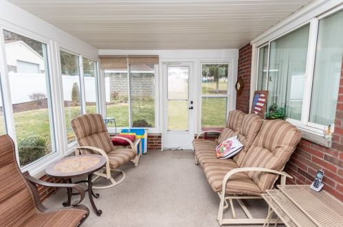 602 Newmyer Ave, Connellsville PA  15425-4509 exterior