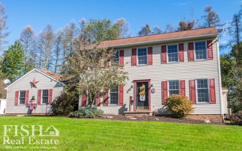 518 Cedarwood Dr, Loyalsockville, PA 17754-8004