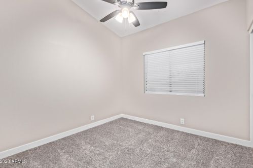 1722 Gilmore Cir, Mesa AZ 85206-3855 exterior