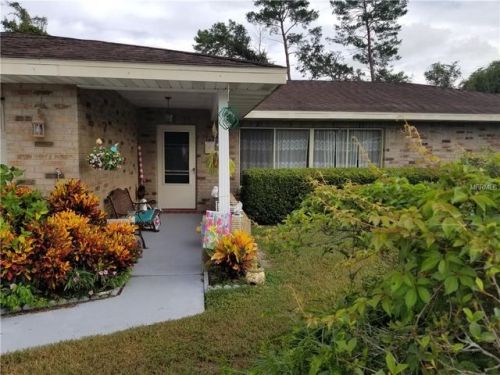 828 Sylvia Dr, Deltona, FL 32725-3328