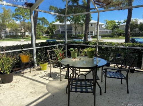 2401 Danbury Ln, Palm City, FL 34990-6091