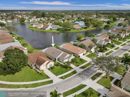 7725 Mansfield Hollow Rd, Delray Beach FL  33446-3375 exterior