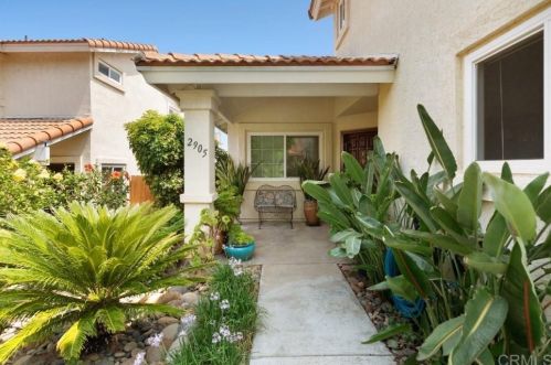 2905 Clarissa Ct, Lemon Grove, CA 91945-2745