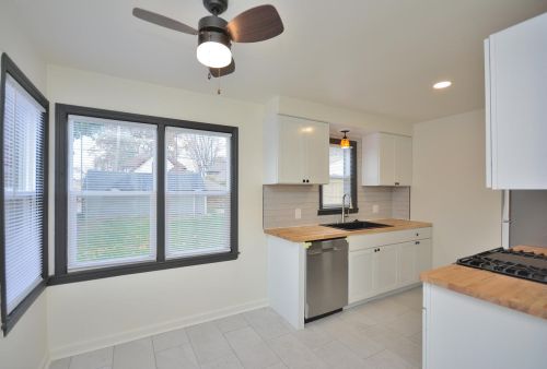 2321 60th St, Milwaukee WI  53219-2129 exterior