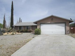 12885 2nd Ave, Victorville, CA 92395-8916