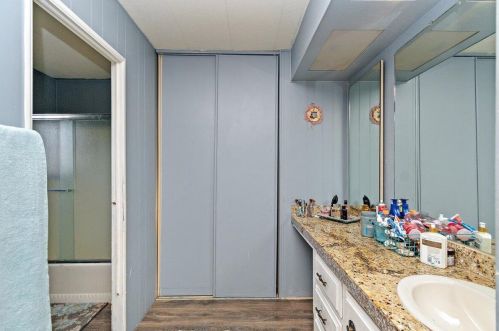 73420 18th Ave, Desert Hot Springs CA  92241-7844 exterior