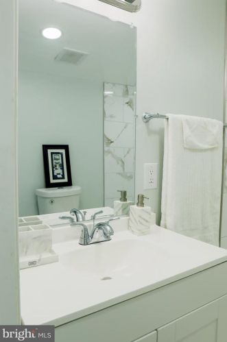 116 Buttonwood Ave, New Castle DE  19720-3606 exterior