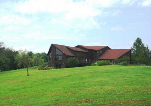 15208 Perry Rd, Laurelville, OH 43135-9708