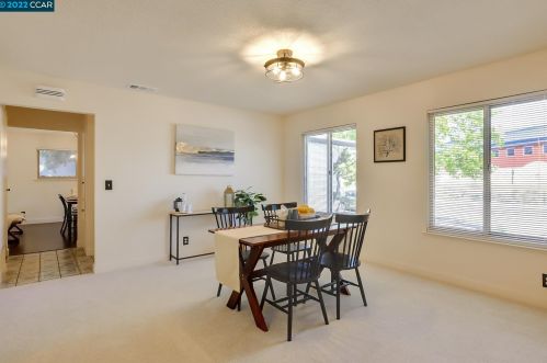 7186 Tamarack Dr, Pleasanton CA  94568-1745 exterior