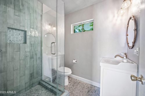 4150 18 Ave, Phoenix AZ 85015-3840 exterior