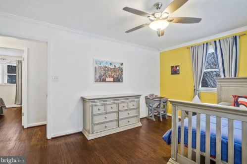7604 Gresham St, Springfield VA  22151-2933 exterior