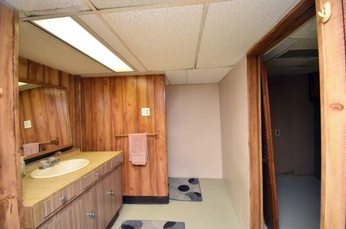 1524 Fallowfield Ave, Pittsburgh PA  15216-3753 exterior