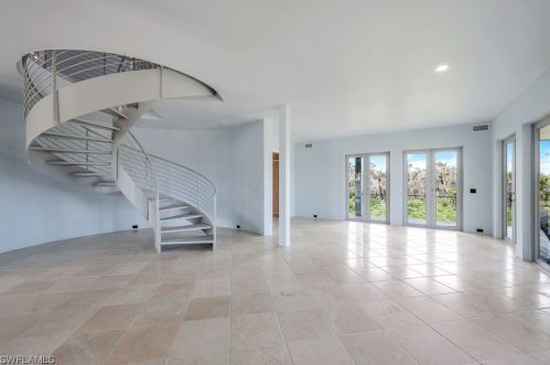 4150 Dingman Dr, Sanibel FL 33957-5107 exterior