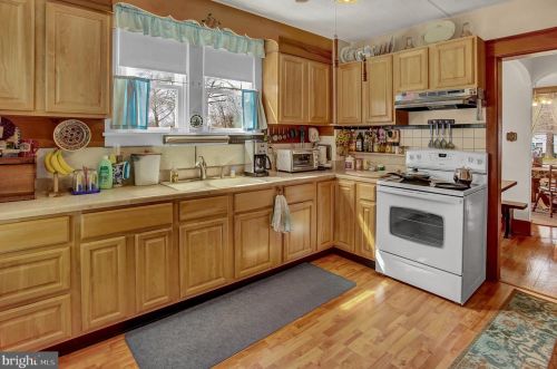 515 Spring Garden St, Carlisle PA  17013-2559 exterior