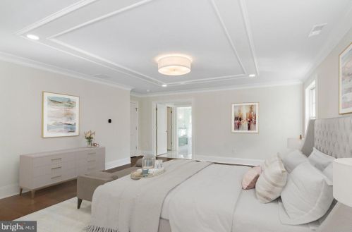 577 Jobel Dr, Tavistock NJ  08033-1034 exterior