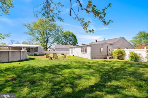 446 Flanders Rd, Gloucester NJ  08031-3020 exterior