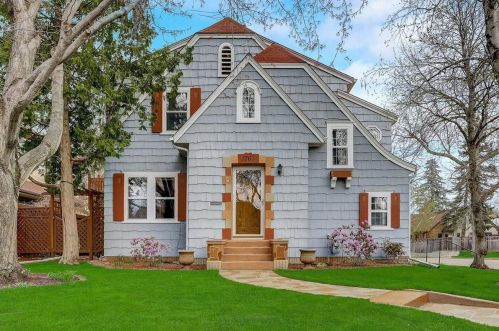 1763 Eleanor Ave, Saint Paul, MN 55116-1441