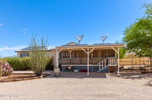 1217 San Joaquin Rd, Tucson, AZ 85743-9525