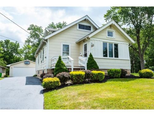 306 Glendale St, Cleveland, OH 44146-3234