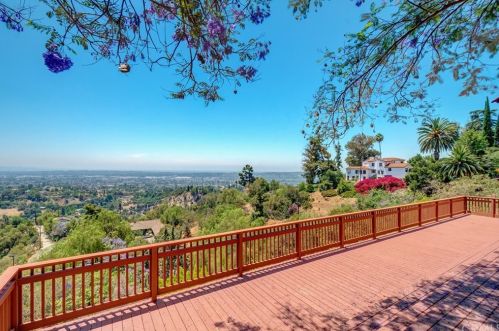 1050 Avocado Crst Rd, La Habra CA 90631-8108 exterior