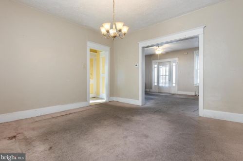 2239 Boas St, Harrisburg PA 17103-1714 exterior