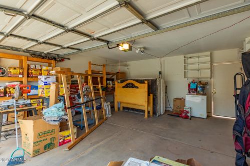 16518 68th Dr, Peoria, AZ 85382-3985