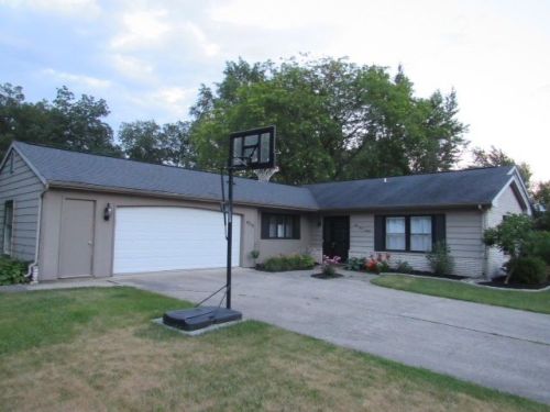 4316 Ort Dr, Edgerton, IN 46797-9575