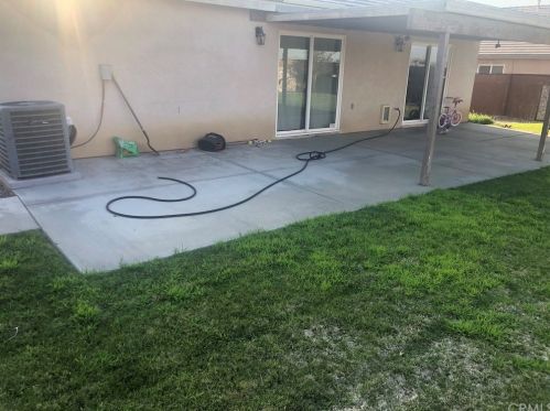 13773 Brynwood St, Victorville CA  92392-7921 exterior