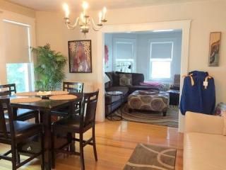 378 Manning St, Needham MA  02492-3443 exterior