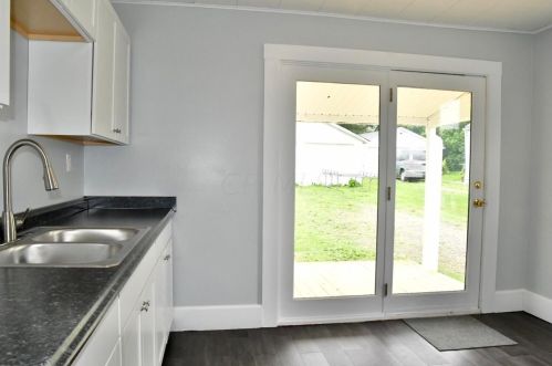 412 White Oak Ave, Zanesville OH  43701-5143 exterior
