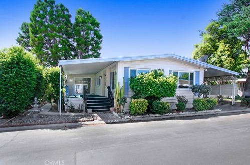 21214 Blue Curl Way, Santa Clarita, CA 91351-2301