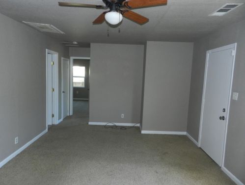 1340 Joseph St, Livingston CA  95334-1626 exterior