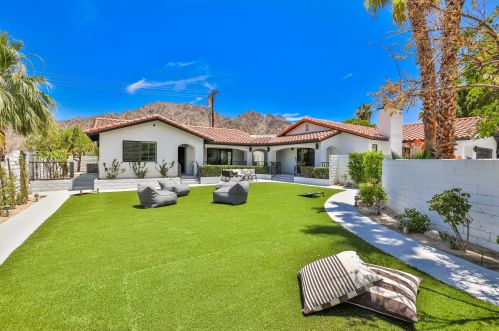 54780 Avenida Obregon, La Quinta CA  92253-3712 exterior