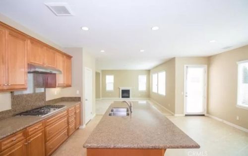 6755 Edinboro St, Chino CA  91710-1309 exterior