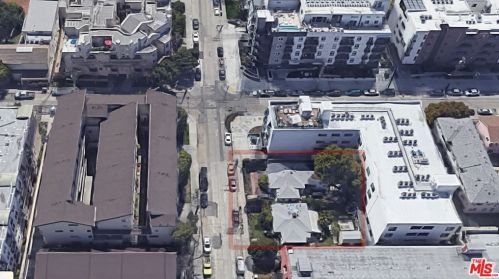 5109 Klump Ave, North Hollywood, CA 91601-3716