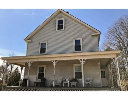 28 Austin St, Barre, MA 01005-9607