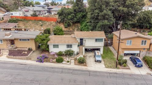 4010 Apore St, La Mesa, CA 91941-7708