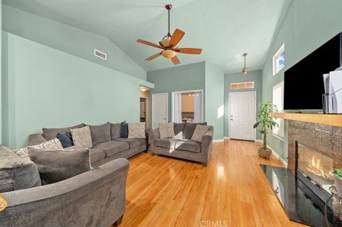 31734 Calle Novelda, Temecula CA  92592-3745 exterior