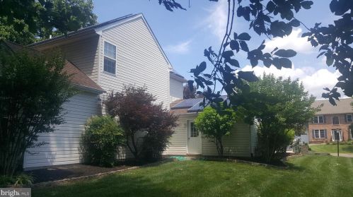 227 Pennford Pl, Boothwyn PA  19060-4407 exterior