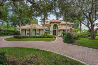 18117 Laurel Leaf Ln, Jupiter, FL 33469-1433