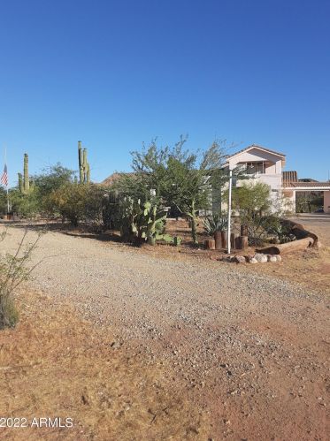 15639 Peak View Rd, Sun City, AZ 85387-6335